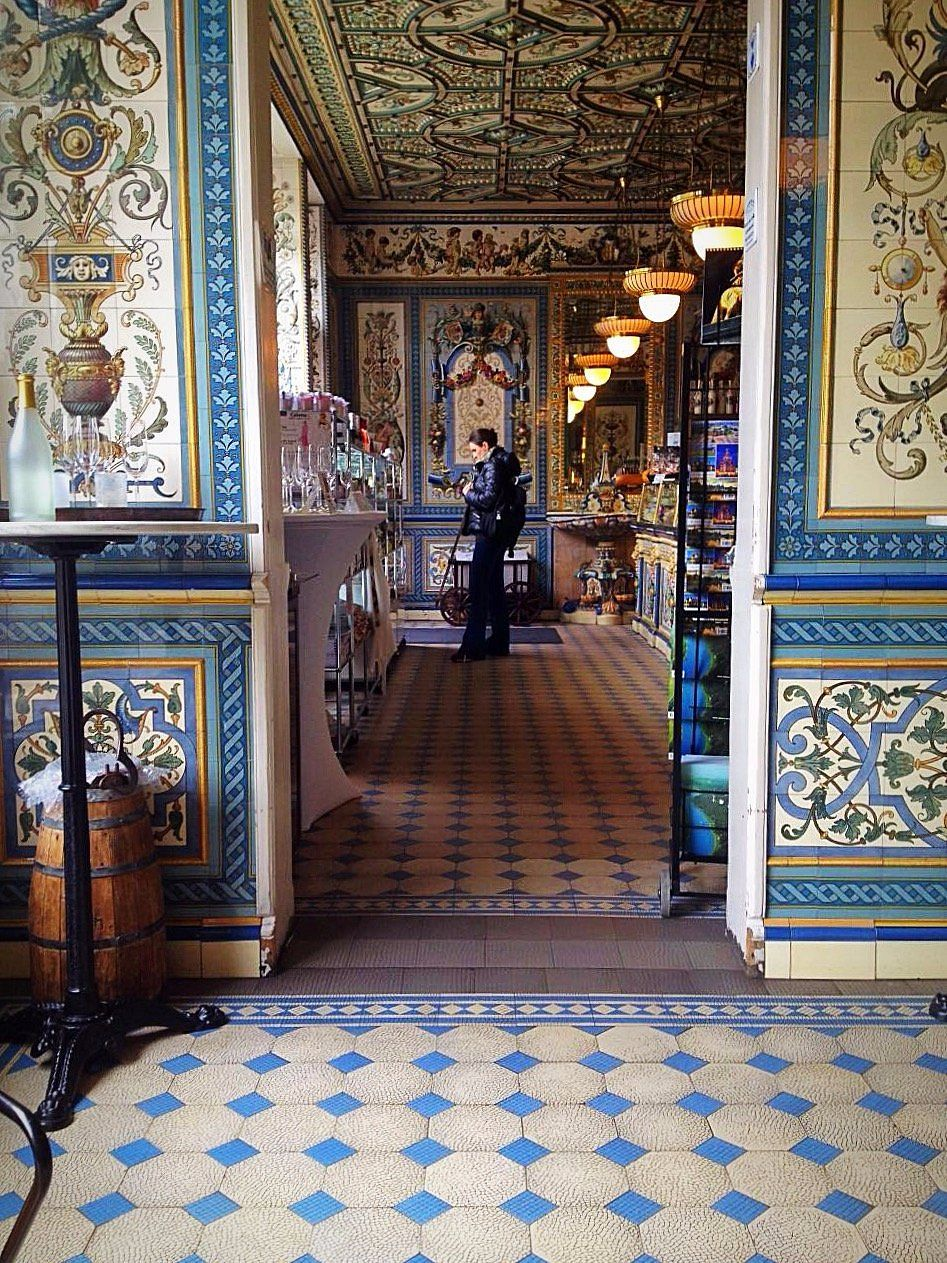 Dresden skyline from the Elbe: the Frauenkirche, the Semperoper and the Baroque palaces of the Altstadt reflected in the river