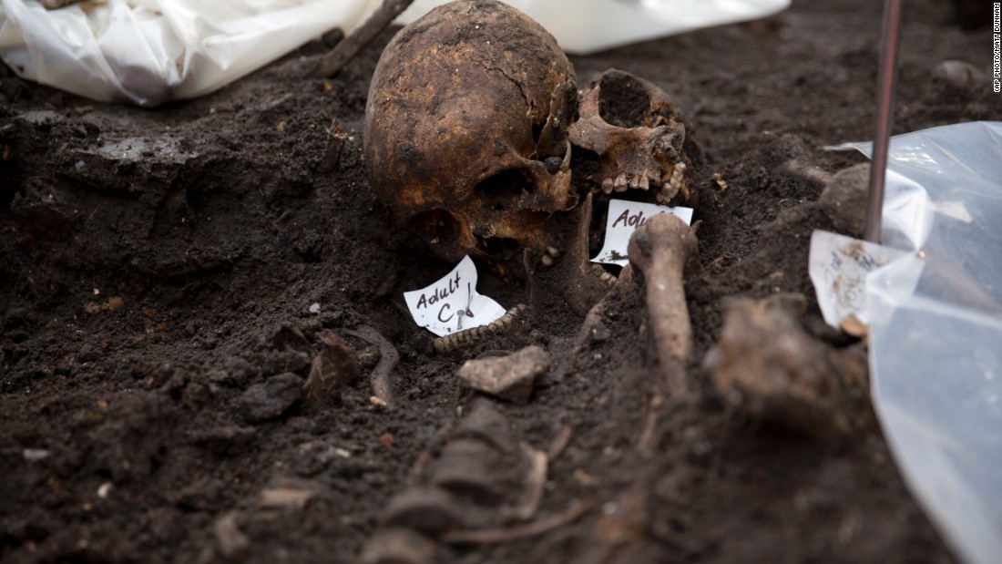 The London Underground at night — beneath its tunnels lies a hidden city of extraordinary archaeological discoveries