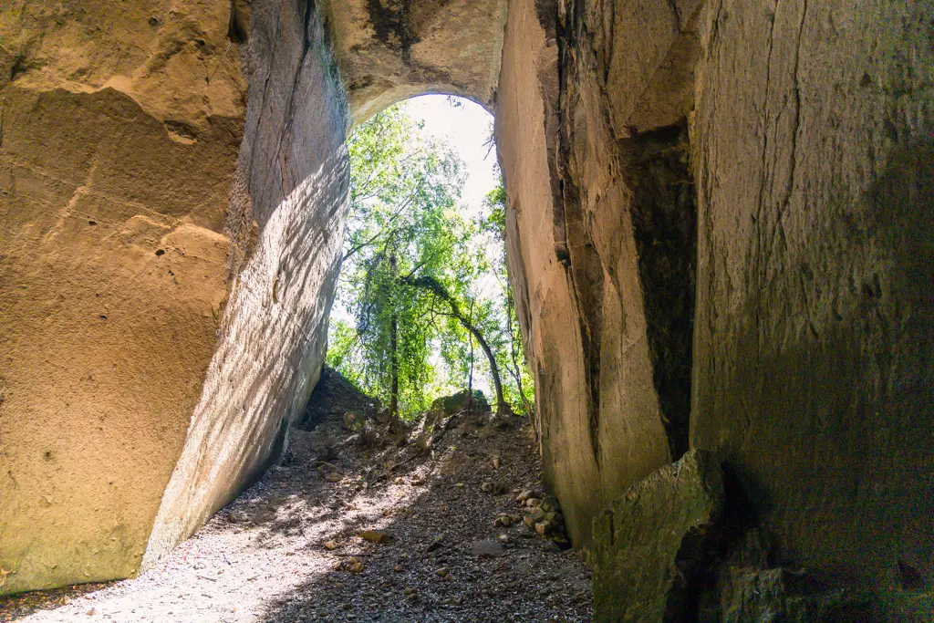 Republican tuff quarries beneath the Caelian Hill in Rome, their galleries bearing the tool marks of Roman craftsmen from the second century BC
